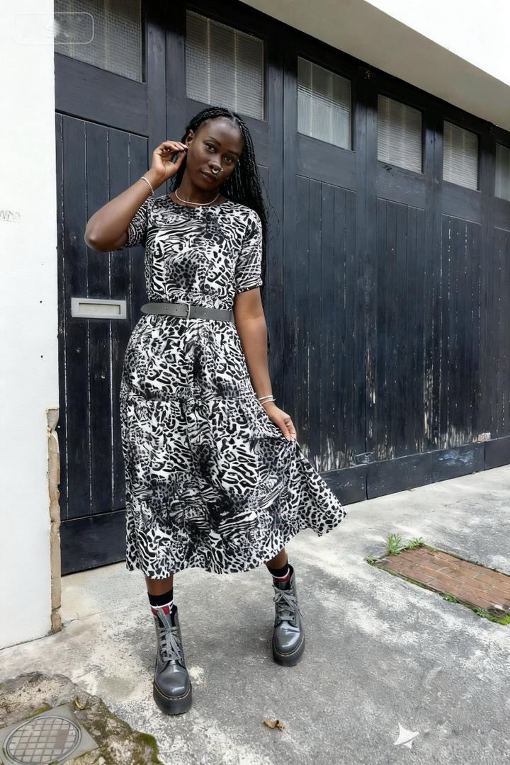 The Midi Breastfeeding Dress - Grey Leopard Cotton