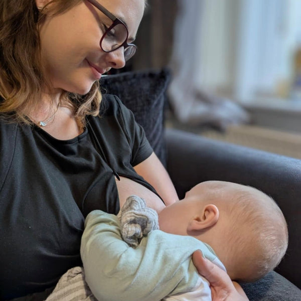 Classic Black Zip Breastfeeding Dress - Stylish Mum