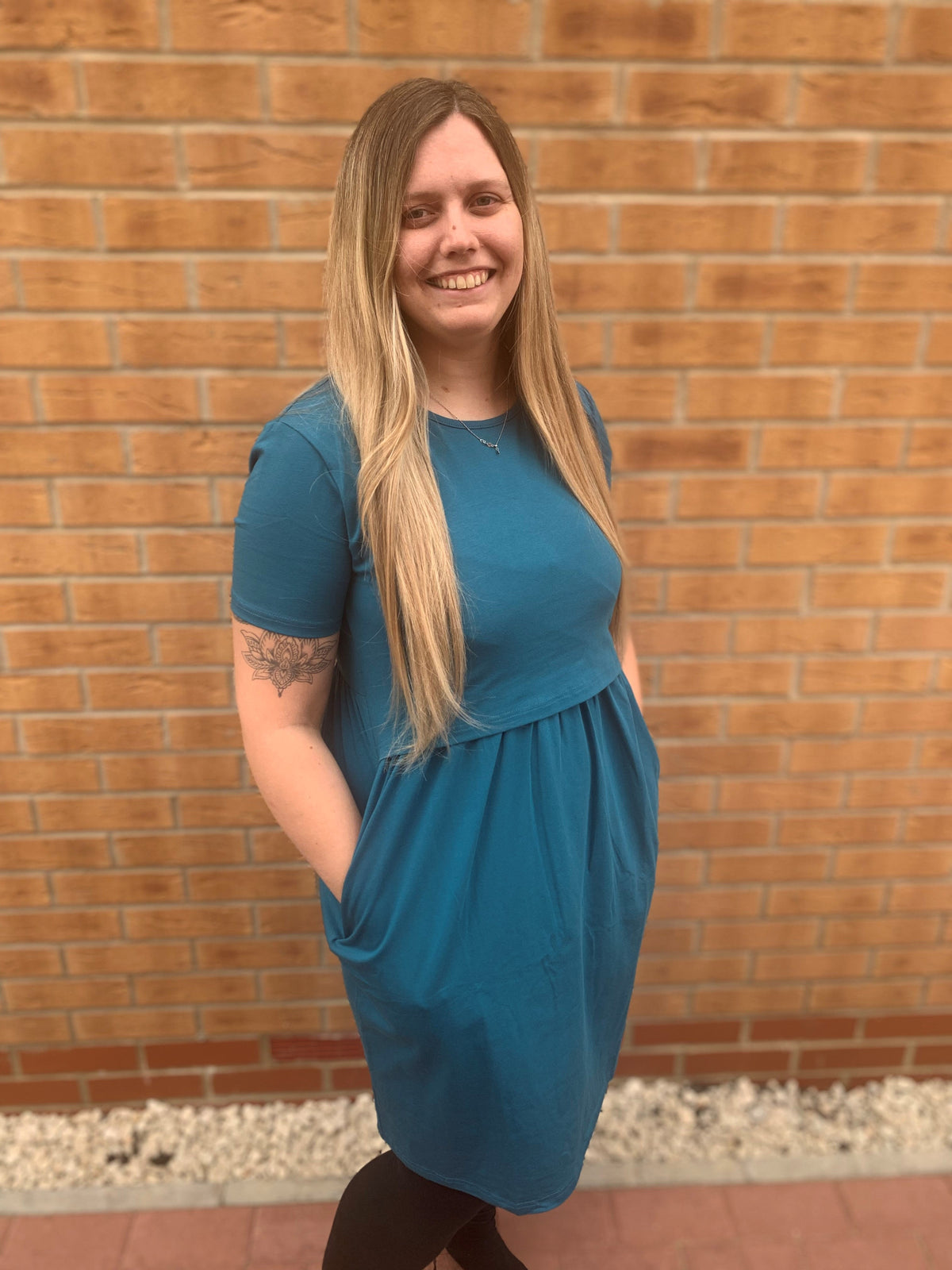 Tracy Teal Breastfeeding Skater Dress - Stylish Mum