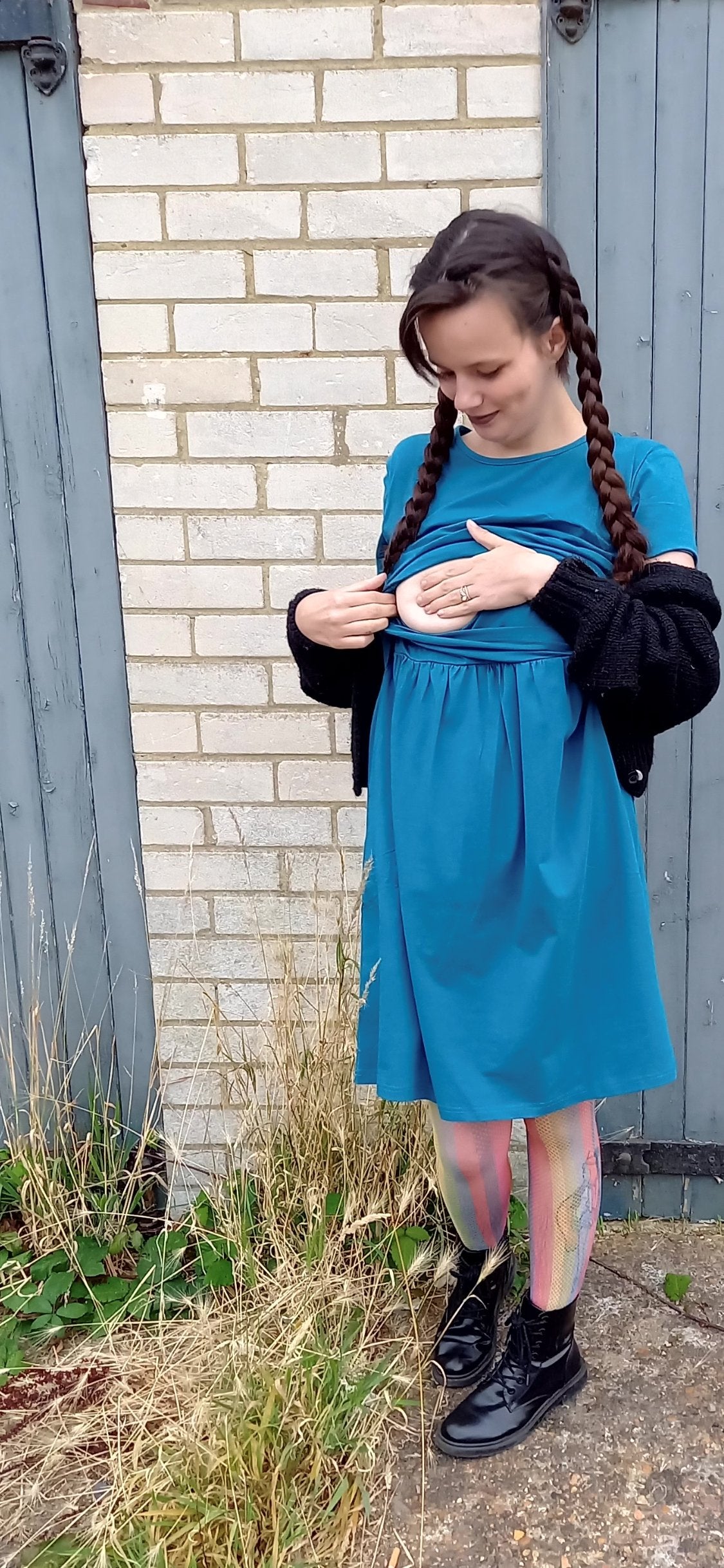 Tracy Teal Breastfeeding Skater Dress - Stylish Mum